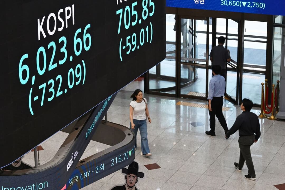 Asian Stocks Set to Edge Lower Before Jackson Hole: Markets Wrap - Bloomberg