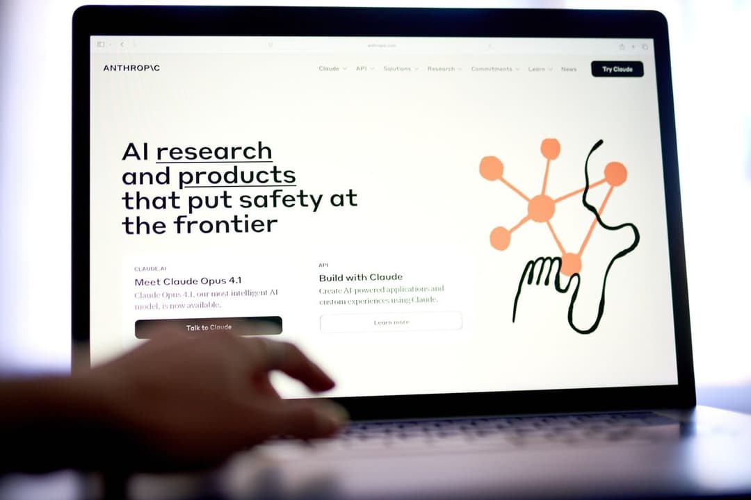 Anthropic’s Move Into Legal Is Sinking Data Services Stocks - Bloomberg