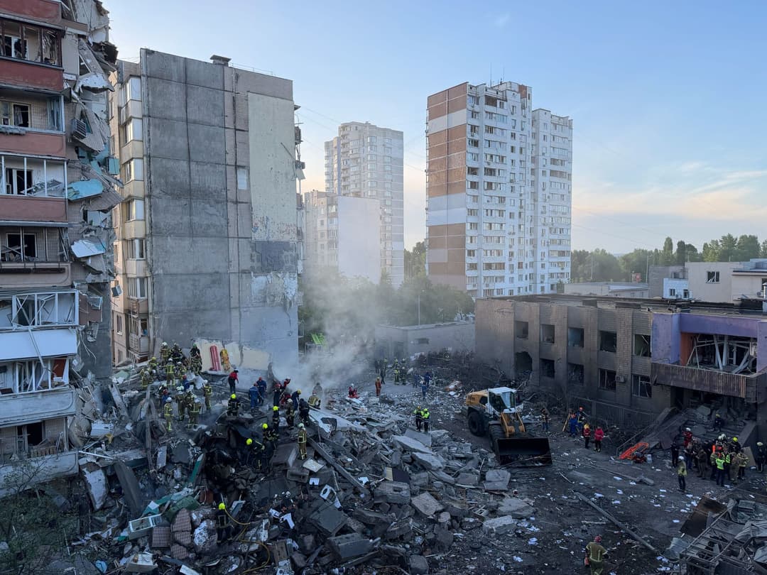 1 killed, 36 injured in mass Russian missile, drone strike on Kyiv, people trapped under partial building collapse - The Kyiv Independent