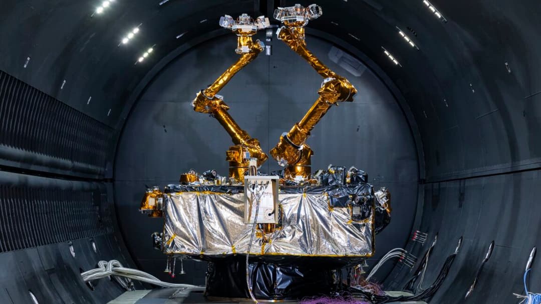 This is the world's most advanced robotic servicing satellite—that we know about - Ars Technica