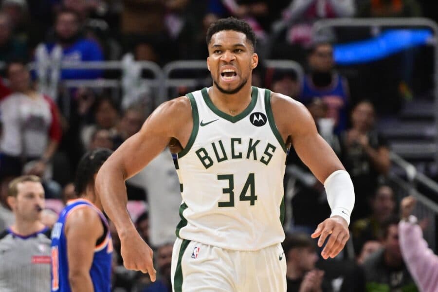 Warriors Notes: Giannis, 11th Pick, Prospects, Kerr - Hoops Rumors