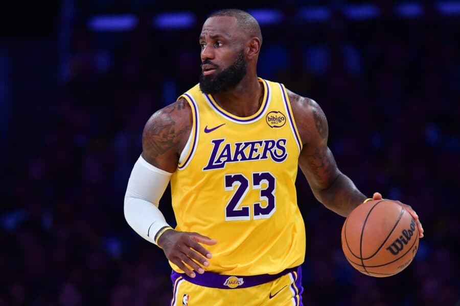 Free Agent Rumors: LeBron, Hezonja, Cavs, Kuminga, Hawks - Hoops Rumors