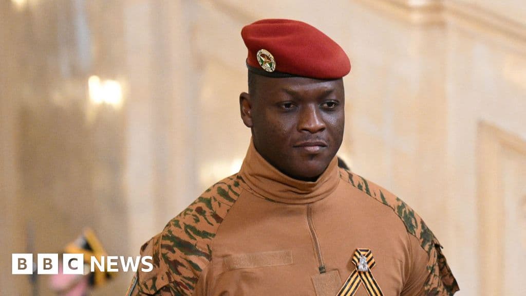 Burkina Faso severs diplomatic ties with France - BBC