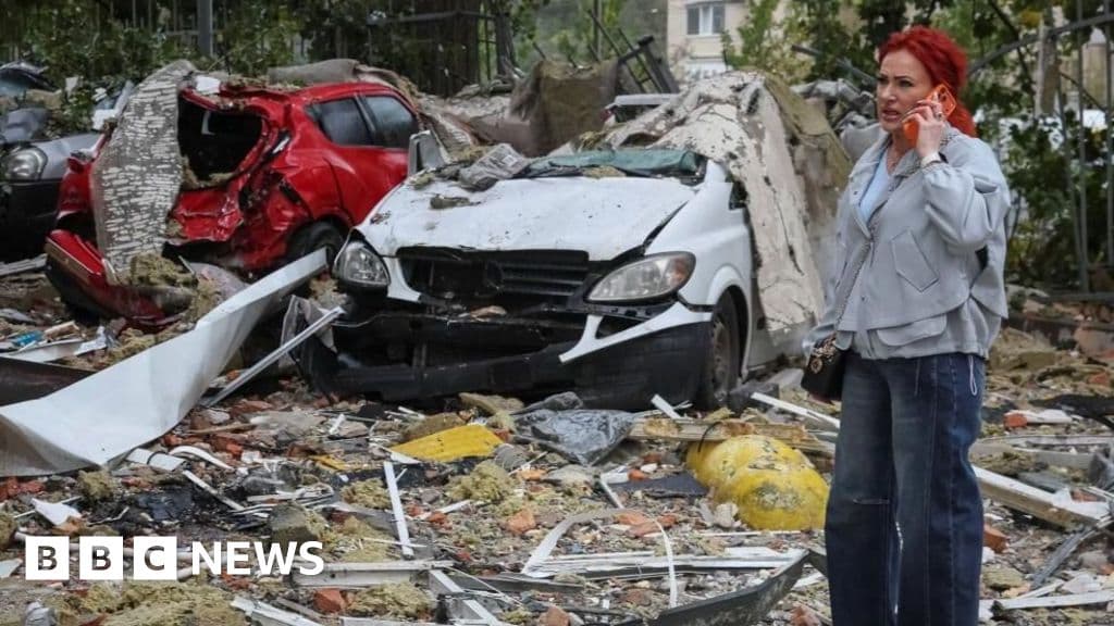 Missiles hit Kyiv after Russia agrees to US call to resume Ukraine peace talks - BBC