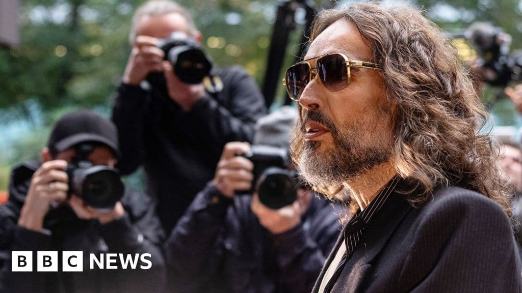 Russell Brand was a 'sexual predator', says prosecution as rape trial begins - BBC