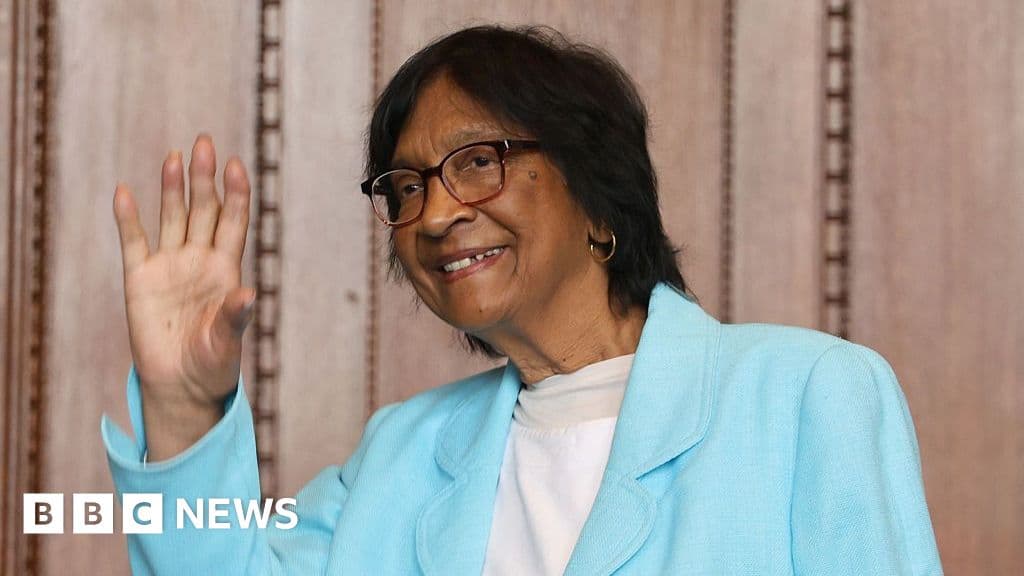 Navi Pillay, former UN human rights chief, wins Nobel Peace Prize - BBC