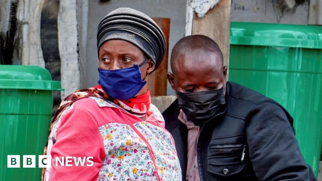 Ebola risk raised to 'very high' in DR Congo - BBC