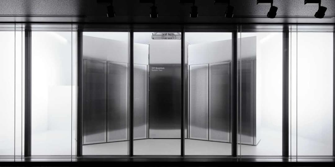 Infleqtion, IBM, and Other Quantum Stocks Defy the Tech Selloff - Barron's