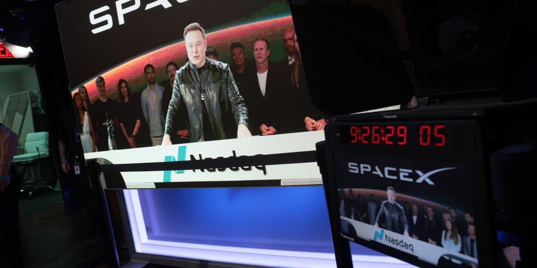 SpaceX Agrees to Buy AI Coding Agent Cursor for $60 Billion - WSJ