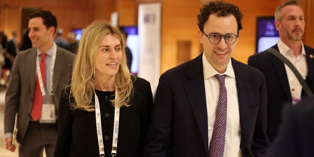 Even Claude Is in the Dark About Dario Amodei’s Wife—and Her Influence at Anthropic - WSJ