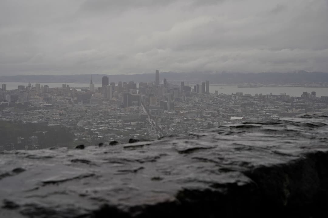 Worst of the storms is about to hit S.F. Here's when to expect downpours and hail showers - San Francisco Chronicle