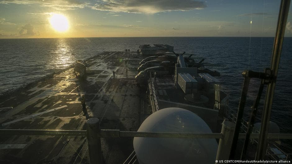 Iran war: Tehran warns US against ground assault - dw.com