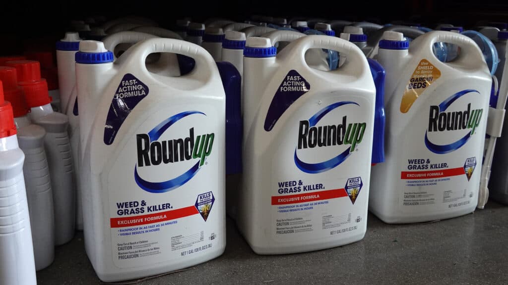 Supreme Court ruling on Roundup points to a confusing difference between the law and science - statnews.com